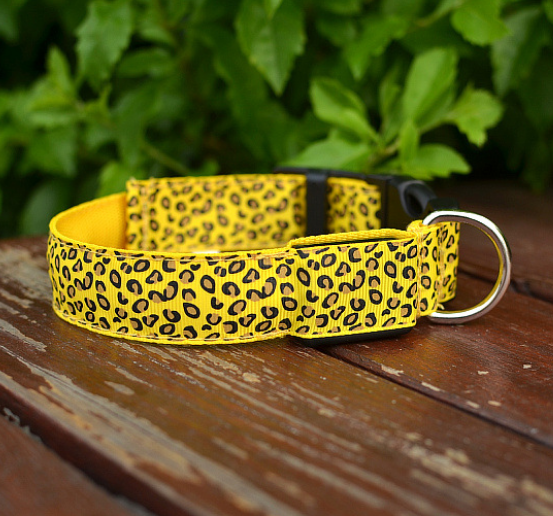 LED-Hundehalsband, sicher, verstellbares Nylon-Leoparden-Haustierhalsband
